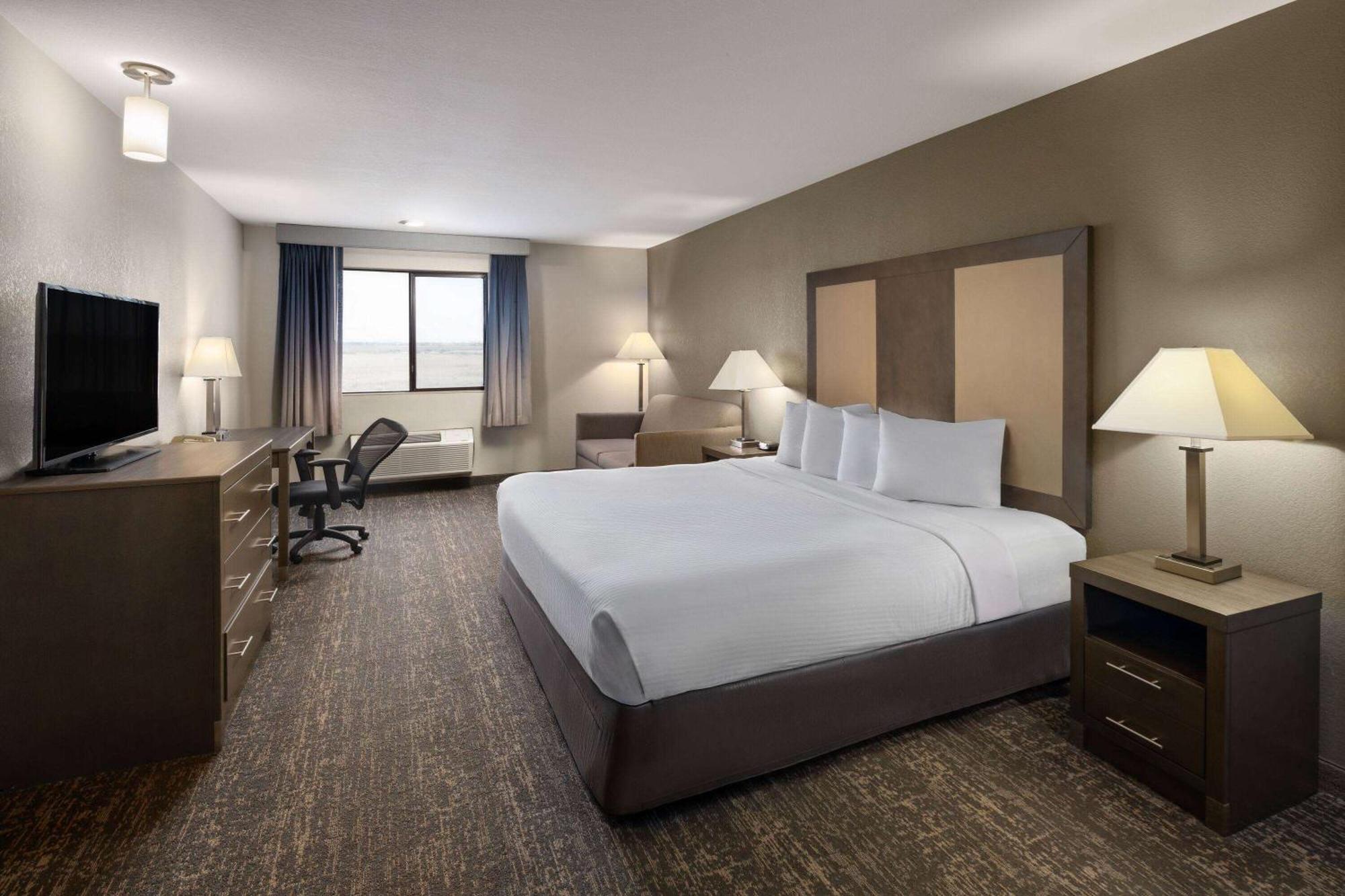 Baymont By Wyndham Moses Lake Ngoại thất bức ảnh